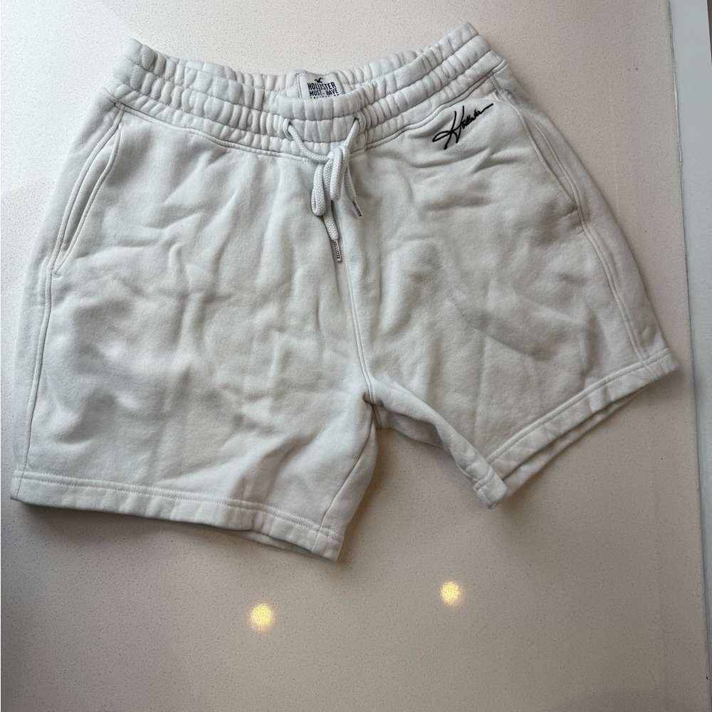 Hollister Men's Athletic Shorts in White